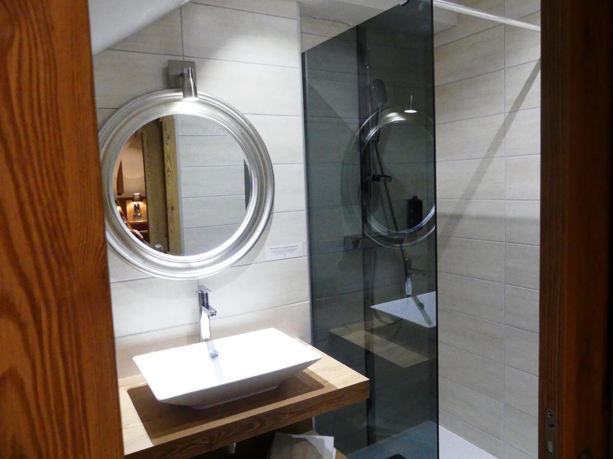 Logis Hotel Des Bains Жерарме Экстерьер фото
