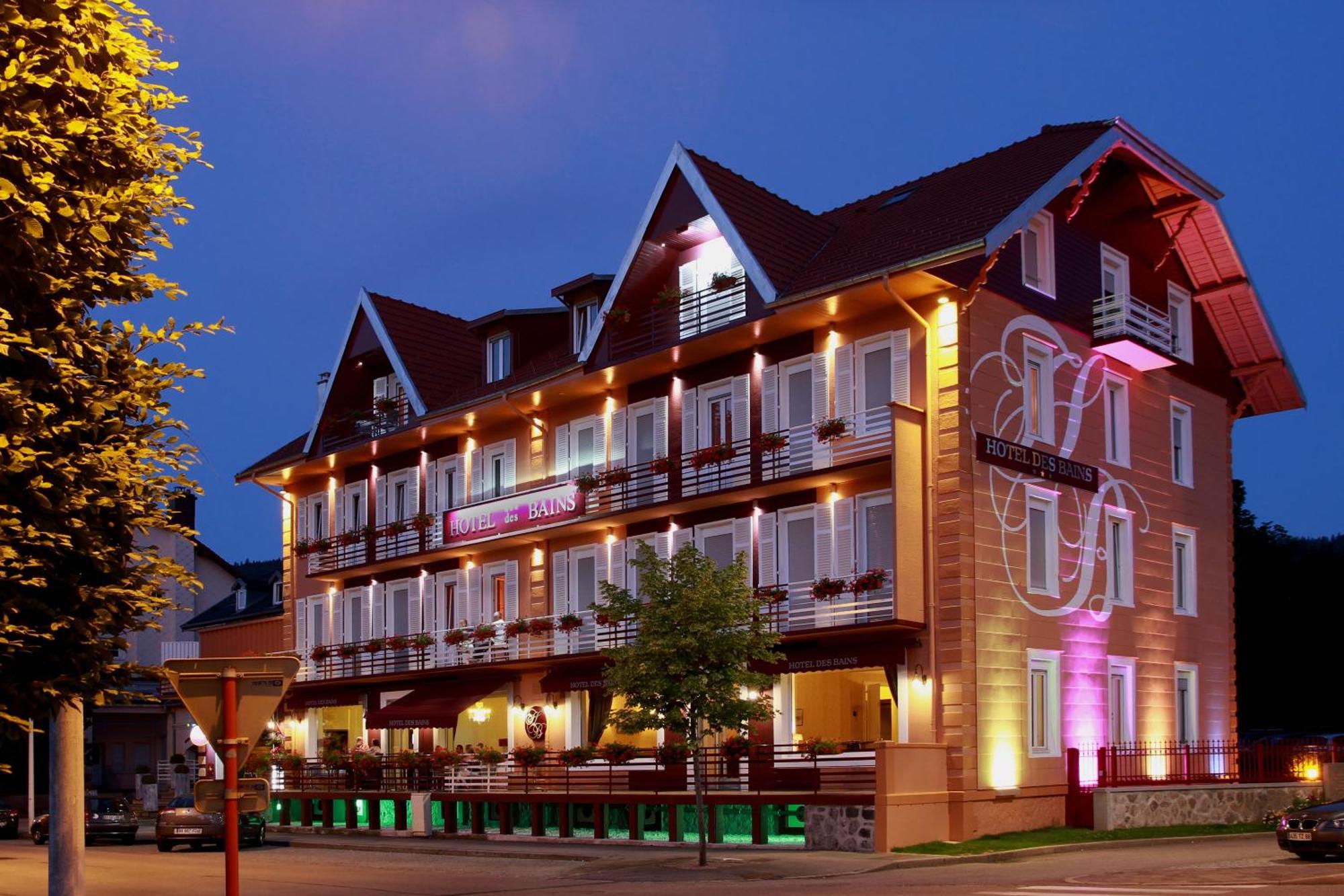 Logis Hotel Des Bains Жерарме Экстерьер фото