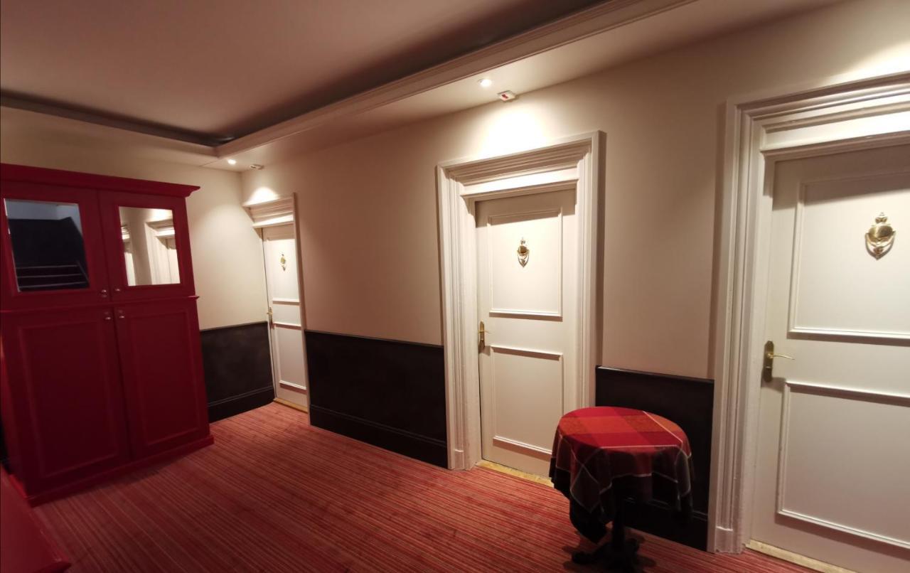 Logis Hotel Des Bains Жерарме Экстерьер фото